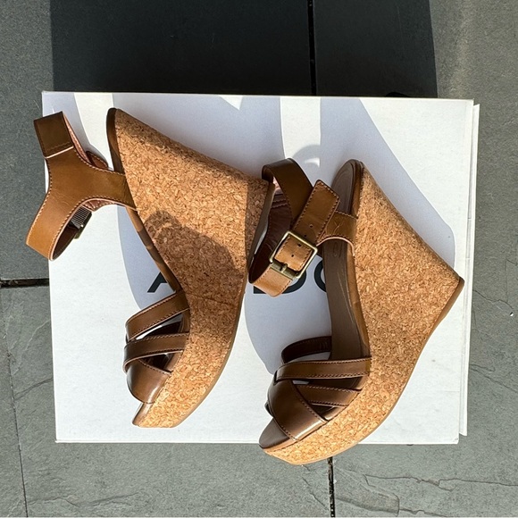 Aldo Toomer Wedges Brown Size 6 - Picture 6 of 7
